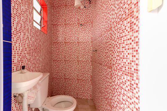 Kitnet de casa de condomínio à venda com 8 quartos, 287m² em Jardim Ester Yolanda, São Paulo