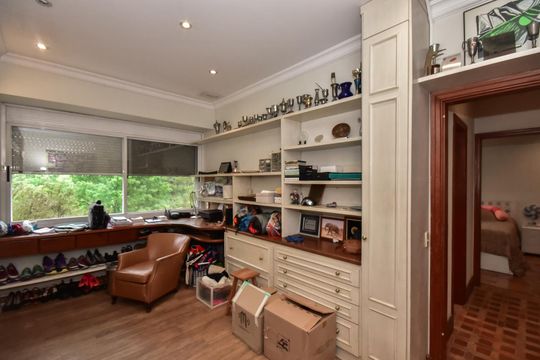 Quarto 2 de apartamento para alugar com 3 quartos, 296m² em Jardim Fonte do Morumbi, São Paulo
