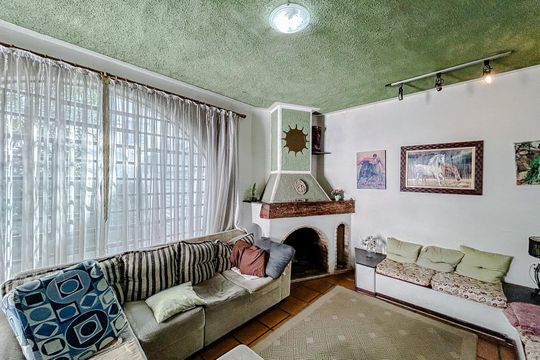 Casa à venda com 5 quartos, 285m² em Penha de França, São Paulo