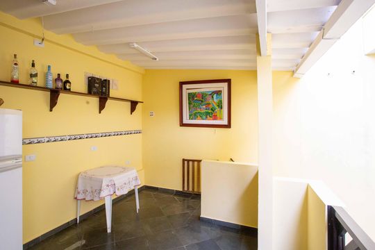 Varanda gourmet de casa para alugar com 4 quartos, 226m² em Taboão, Diadema