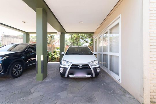 Garagem de apartamento à venda com 2 quartos, 180m² em Cristal, Porto Alegre