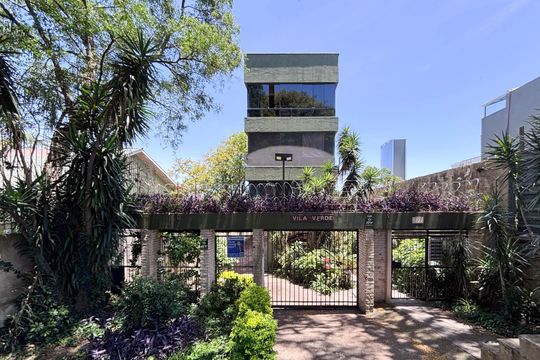 Fachada de apartamento à venda com 2 quartos, 180m² em Cristal, Porto Alegre