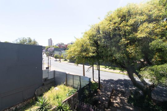 Vista da Sacada do Quarto 2 de apartamento à venda com 2 quartos, 180m² em Cristal, Porto Alegre