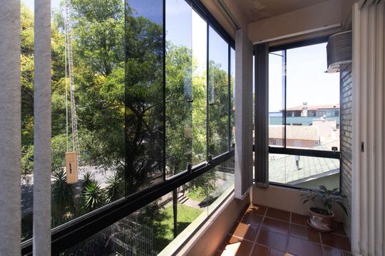 Sacada do Quarto 2 de apartamento à venda com 2 quartos, 180m² em Cristal, Porto Alegre