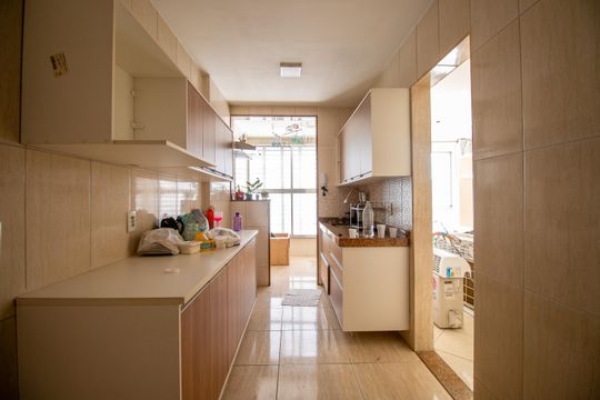 Cozinha de apartamento à venda com 3 quartos, 100m² em Tijuca, Rio de Janeiro