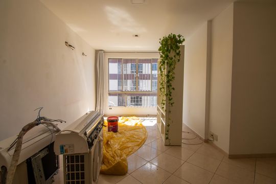 Sala de apartamento à venda com 3 quartos, 100m² em Tijuca, Rio de Janeiro