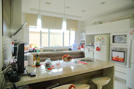 Cozinha  de casa à venda com 3 quartos, 370m² em Parque Terra Nova Ii, São Bernardo do Campo