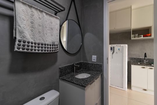 Banheiro de kitnet/studio à venda com 1 quarto, 25m² em Barra Funda, São Paulo