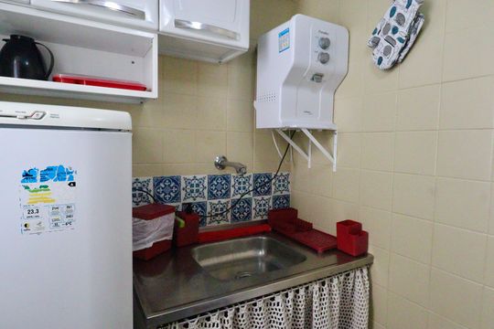 Cozinha de kitnet/studio para alugar com 1 quarto, 32m² em Graça, Salvador