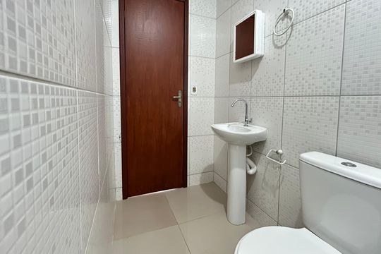 Banheiro de apartamento para alugar com 2 quartos, 90m² em Barreiros, São José