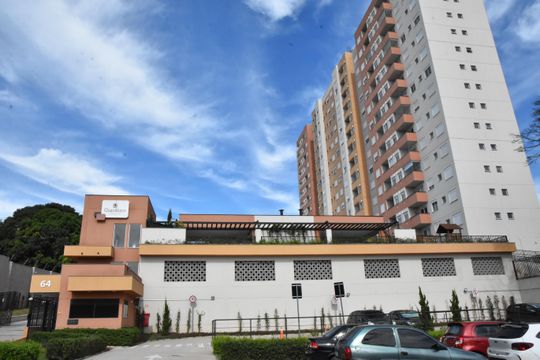 Fachada de apartamento à venda com 2 quartos, 61m² em Jardim Colonia, Jundiaí