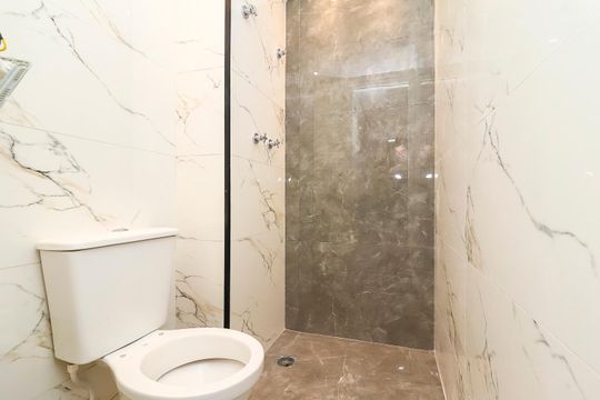 Banheiro de apartamento para alugar com 2 quartos, 33m² em Vila Progresso (zona Leste), São Paulo