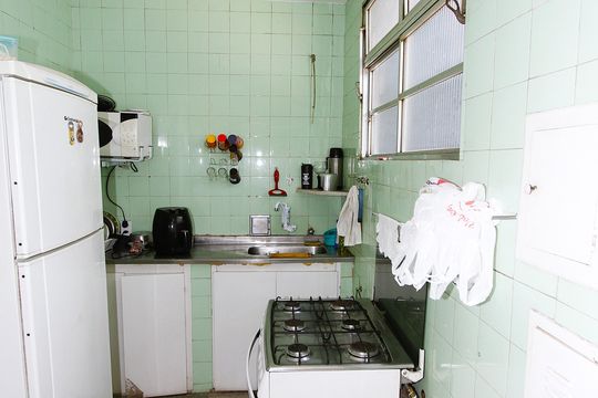 Cozinha de apartamento à venda com 4 quartos, 126m² em Coração Eucarístico, Belo Horizonte