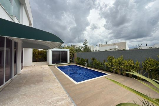Casa para alugar com 3 quartos, 310m² em Cidade Santos Dumont, Jundiaí