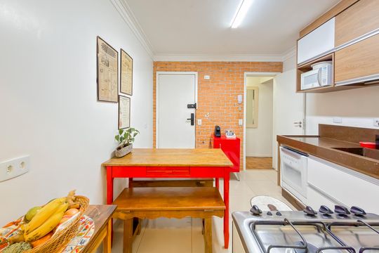 Cozinha de apartamento à venda com 3 quartos, 107m² em Vila Clementino, São Paulo
