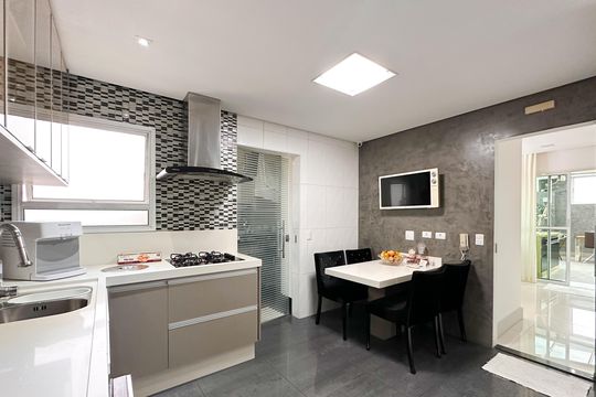 Cozinha de apartamento à venda com 2 quartos, 290m² em Vila Dayse, São Bernardo do Campo