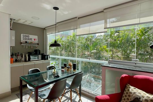 Varanda de kitnet/studio à venda com 1 quarto, 41m² em Sumaré, São Paulo