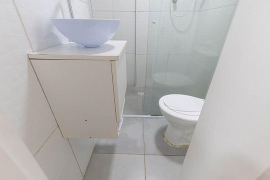 Banheiro de kitnet/studio à venda com 1 quarto, 32m² em Santa Ifigênia, São Paulo