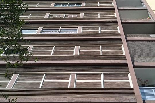 Fachada de kitnet/studio à venda com 1 quarto, 32m² em Santa Ifigênia, São Paulo