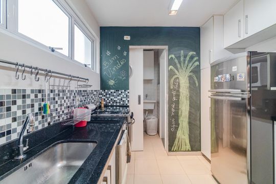 Cozinha de apartamento para alugar com 2 quartos, 70m² em Jardim Paulista, São Paulo