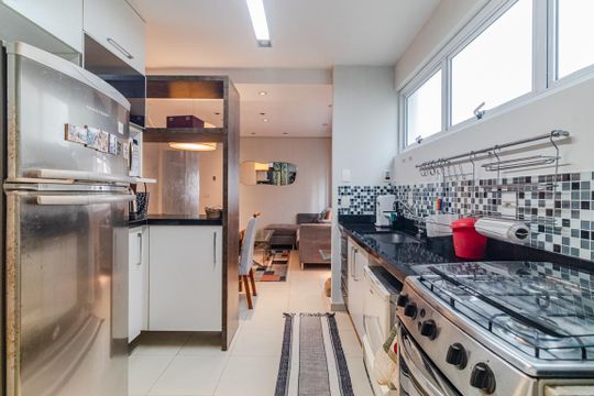 Cozinha de apartamento para alugar com 2 quartos, 70m² em Jardim Paulista, São Paulo