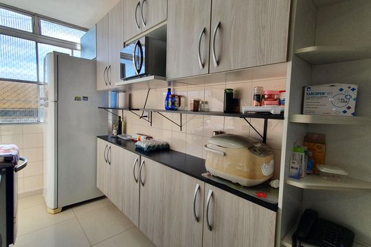 Apartamento à venda com 2 quartos, 57m² em Jardim Interlagos, Campinas