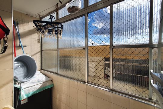 Apartamento à venda com 2 quartos, 57m² em Jardim Interlagos, Campinas