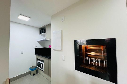 Cozinha de apartamento para alugar com 1 quarto, 43m² em Auxiliadora, Porto Alegre