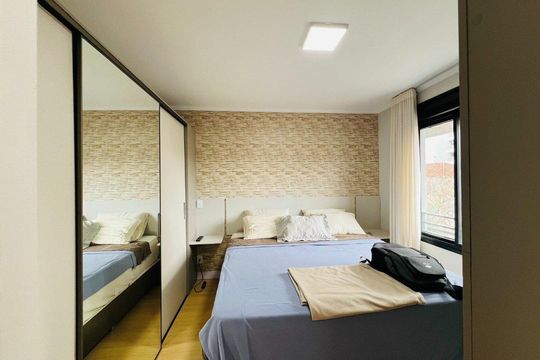 Quarto de apartamento para alugar com 1 quarto, 43m² em Auxiliadora, Porto Alegre
