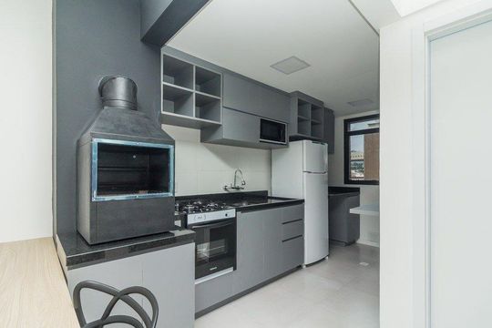 Sala/Cozinha de apartamento para alugar com 1 quarto, 50m² em Vila Joao Pessoa, Porto Alegre
