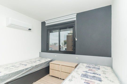 Quarto de apartamento para alugar com 1 quarto, 50m² em Vila Joao Pessoa, Porto Alegre