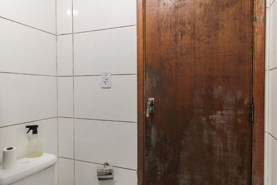 Banheiro de apartamento à venda com 2 quartos, 40m² em Itaquera, São Paulo