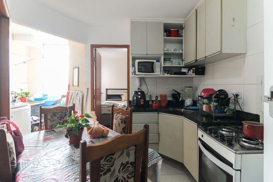 Cozinha de apartamento à venda com 2 quartos, 40m² em Itaquera, São Paulo