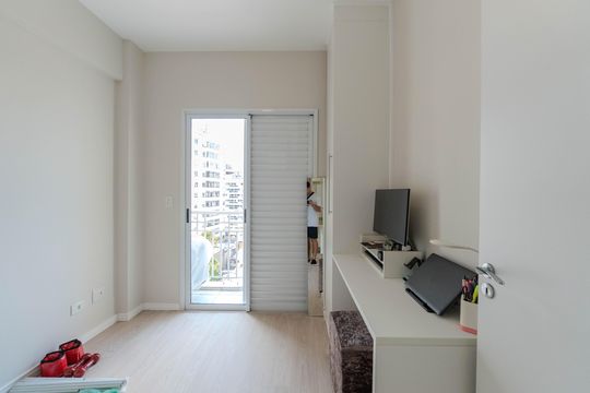 Quarto 1 de apartamento à venda com 2 quartos, 55m² em Consolação, São Paulo