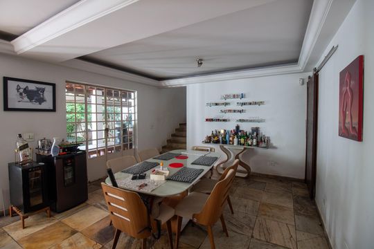 Sala de Jantar de casa à venda com 3 quartos, 290m² em Jardim Jussara, São Paulo