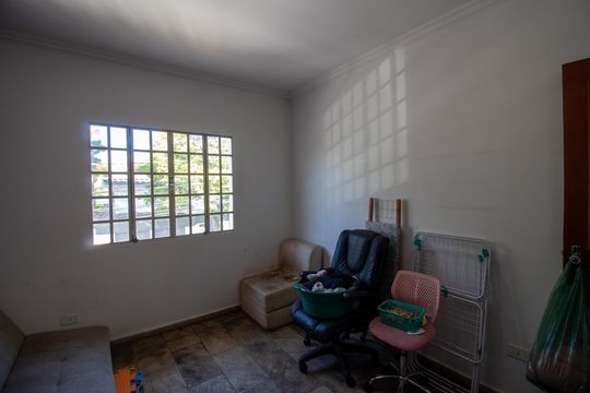 Quarto 3 de casa à venda com 3 quartos, 290m² em Jardim Jussara, São Paulo