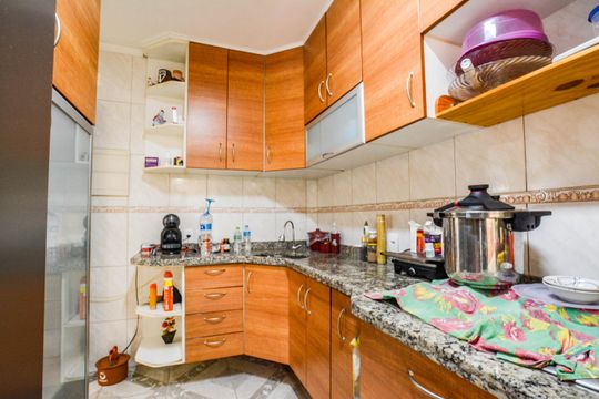 Cozinha 1 de casa de condomínio à venda com 3 quartos, 126m² em Utinga, Santo André