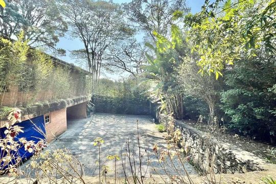 Casa para alugar com 5 quartos, 923m² em Vila Santo Antônio, Cotia