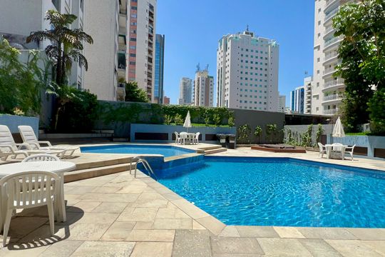 Piscina de apartamento à venda com 2 quartos, 95m² em Jardim Paulista, São Paulo