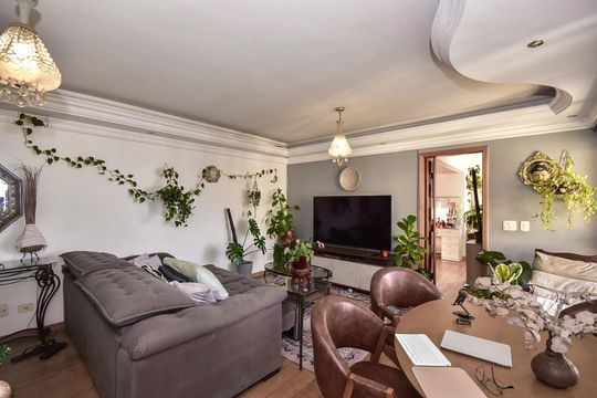 Apartamento à venda com 1 quarto, 145m² em Jardim Henriqueta, Taboão da Serra