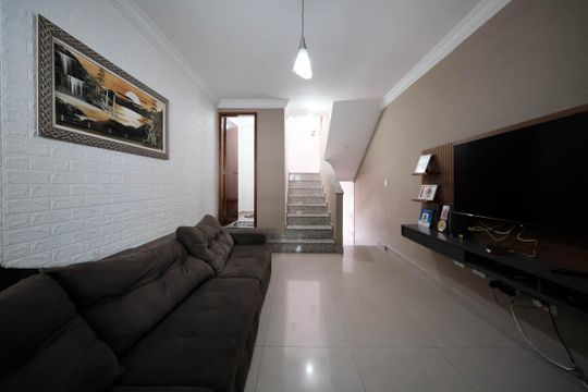 Casa à venda com 3 quartos, 110m² em Parque Boturussu, São Paulo