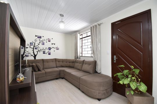 Sala de casa à venda com 2 quartos, 100m² em Santa Felicidade, Curitiba