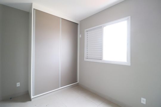 Quarto 1 - Suíte de apartamento para alugar com 2 quartos, 59m² em Brasil, Uberlândia