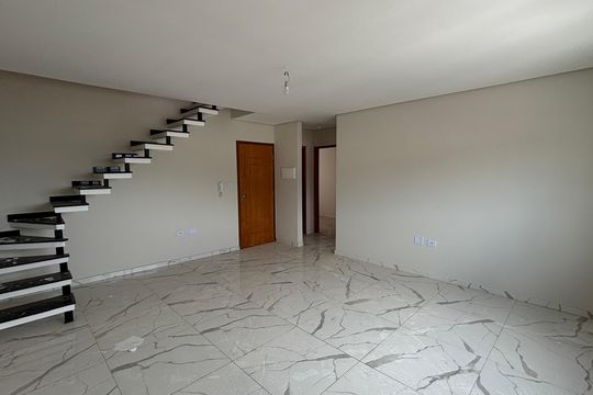 Sala  de apartamento para alugar com 2 quartos, 78m² em Jardim Guarará, Santo André