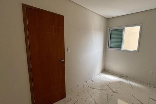 Quarto de apartamento para alugar com 2 quartos, 78m² em Jardim Guarará, Santo André