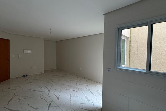 Sala  de apartamento para alugar com 2 quartos, 52m² em Jardim Guarará, Santo André