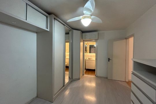 Quarto 1 de apartamento à venda com 1 quarto, 60m² em Centro, São Leopoldo