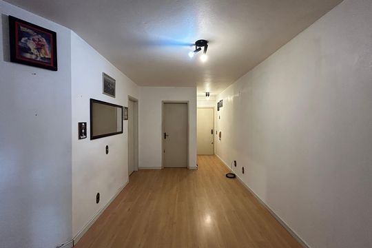 Sala de apartamento à venda com 1 quarto, 60m² em Centro, São Leopoldo