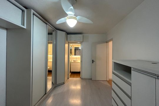 Quarto 1 de apartamento à venda com 1 quarto, 60m² em Centro, São Leopoldo