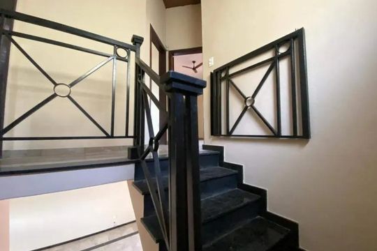Corredor de casa à venda com 4 quartos, 152m² em Tirol, Contagem